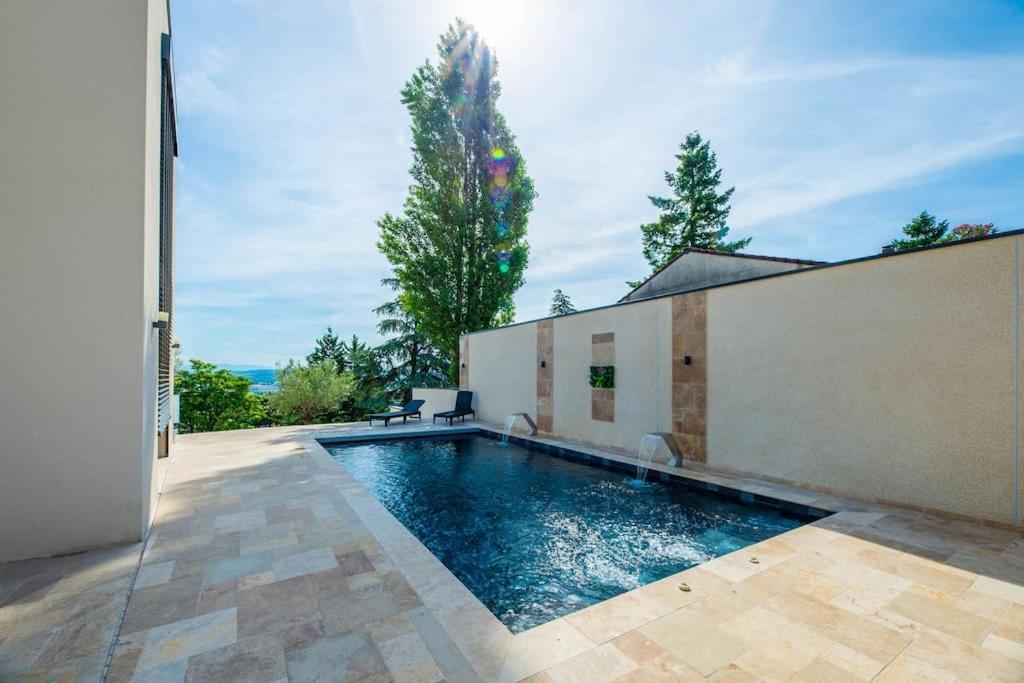Luxe Piscine Vue Villa Grenay