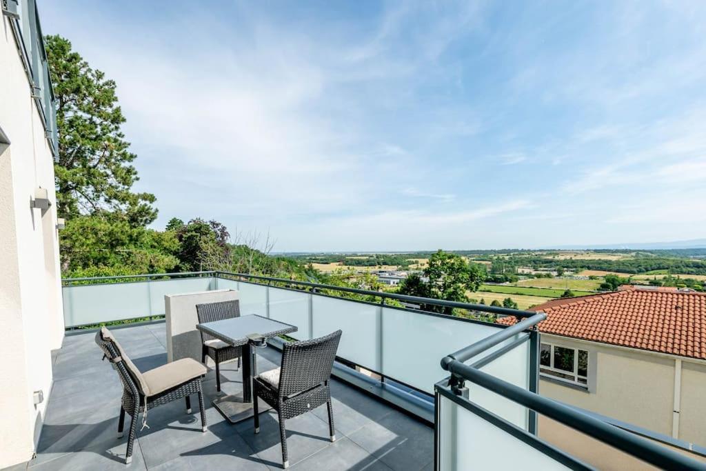 Luxe Piscine Vue Villa